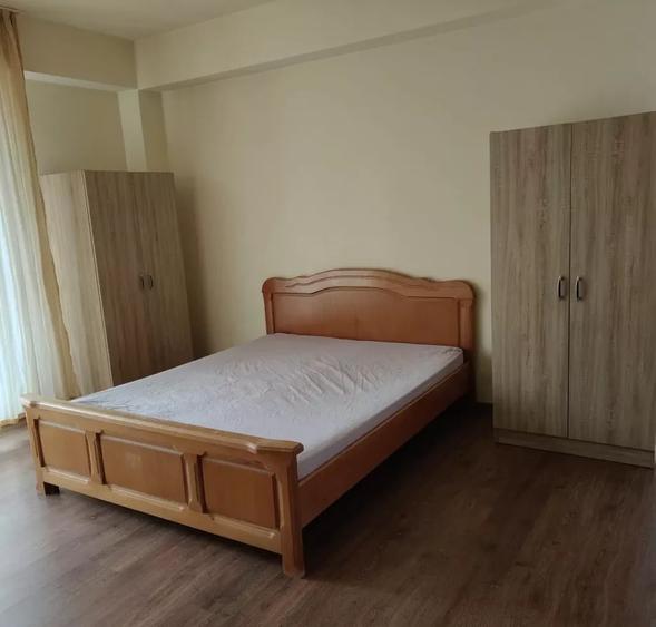 Garsonieră decomandată în Tătărași