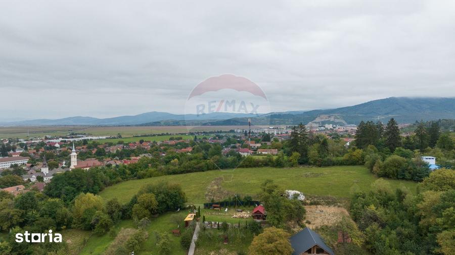 Teren de 3175 mp, în Poiana Angelescu