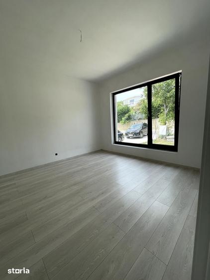 Casă cu 4 camere cu Teren 750 Mp în Paleu