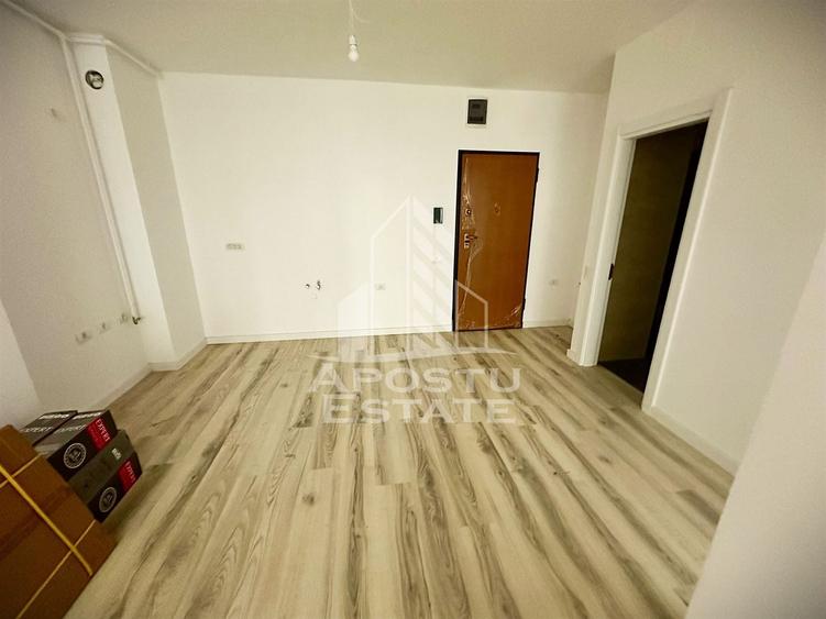 Apartament cu 2 camere decomandat în Torontalului — fotografia 3