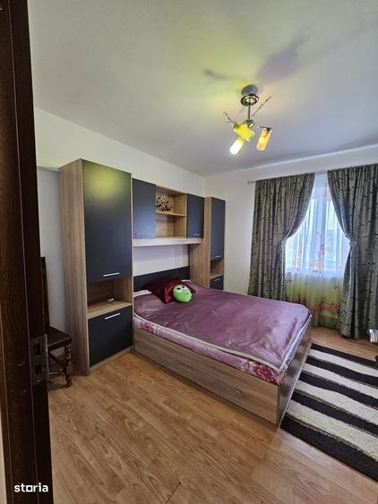 Apartament cu 3 camere decomandat în George Enescu