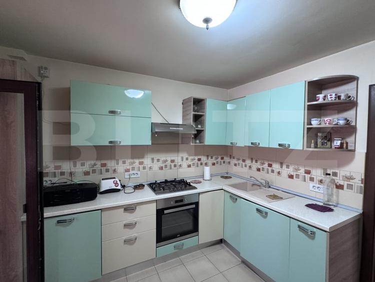Casă individuală cu 6 camere cu Teren 667 Mp în Urleta