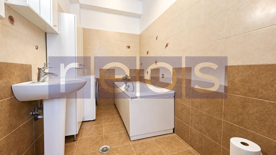 Apartament cu 2 camere decomandat, mobilat în Central
