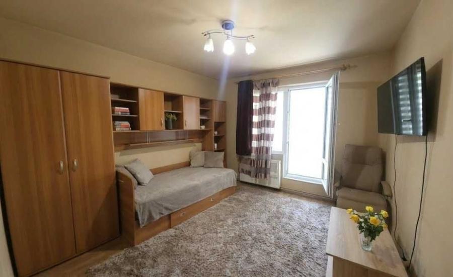 Apartament cu 2 camere decomandat în Unirii