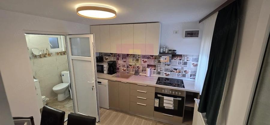 Casă cu 2 camere cu Teren 722 Mp în Central