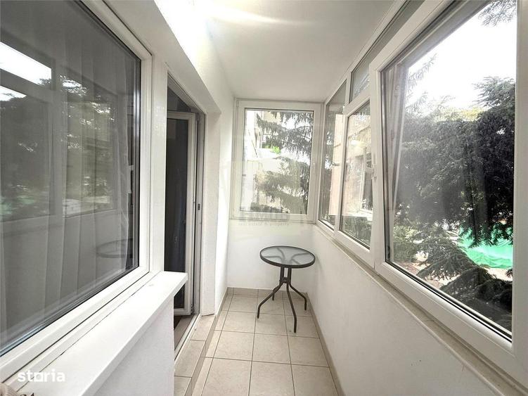 Apartament cu 3 camere decomandat, mobilat în Calea Dumbrăvii