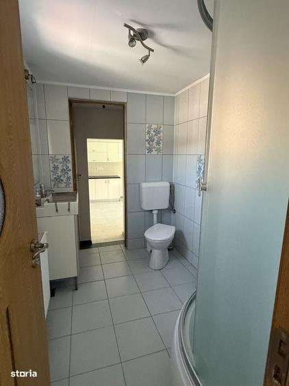 Casă cu 3 camere cu Teren 208 Mp în Moieciu