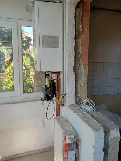 Apartament cu 2 camere decomandat în Lipovei
