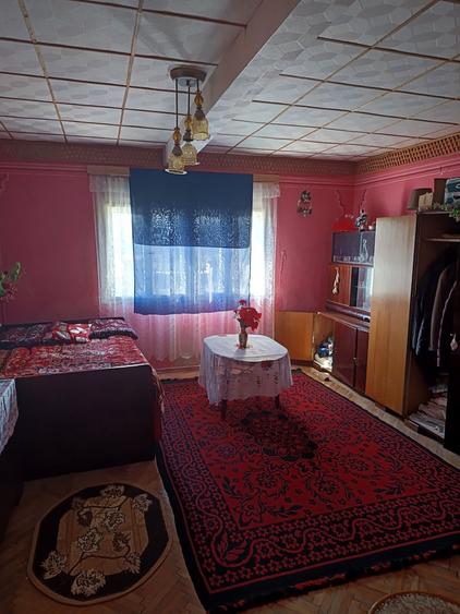 Casă cu 3 camere în Șicula