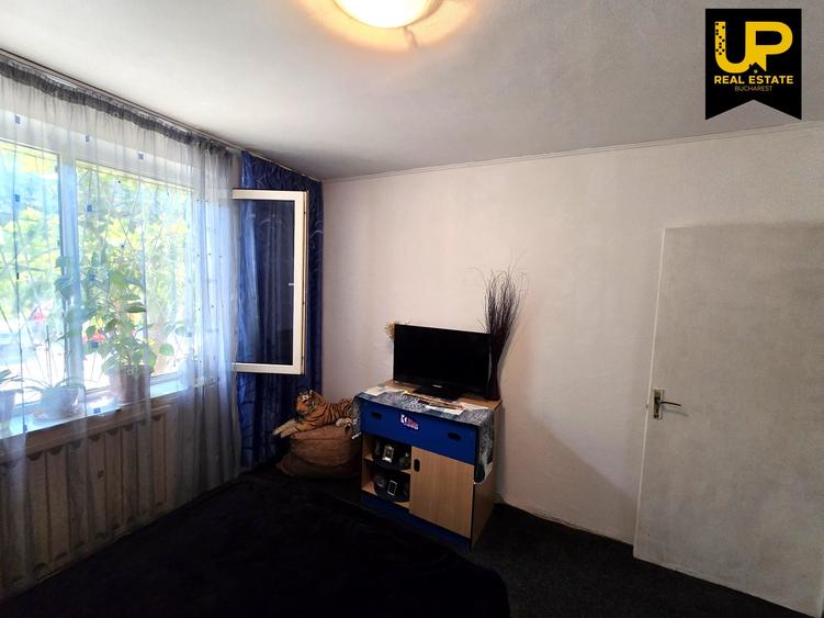Apartament cu 3 camere decomandat, mobilat în Sălaj