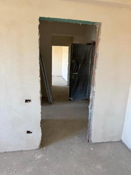 Apartament cu 2 camere decomandat în Fundeni
