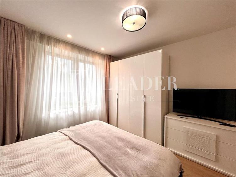 Apartament cu 3 camere semidecomandat, mobilat în Barbu Văcărescu