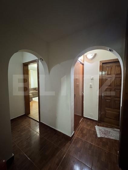 Apartament decomandat, 4 camere 85 mp, zona Rovine - 9