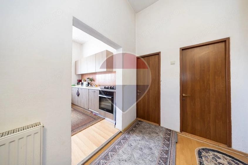 Casa cu poten?ial rar in Sacele: 2 corpuri ?i teren de 1.048 mp - 18