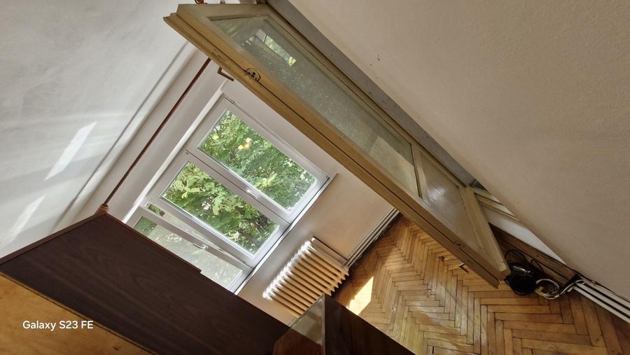 Apartament cu 2 camere decomandat în 1848
