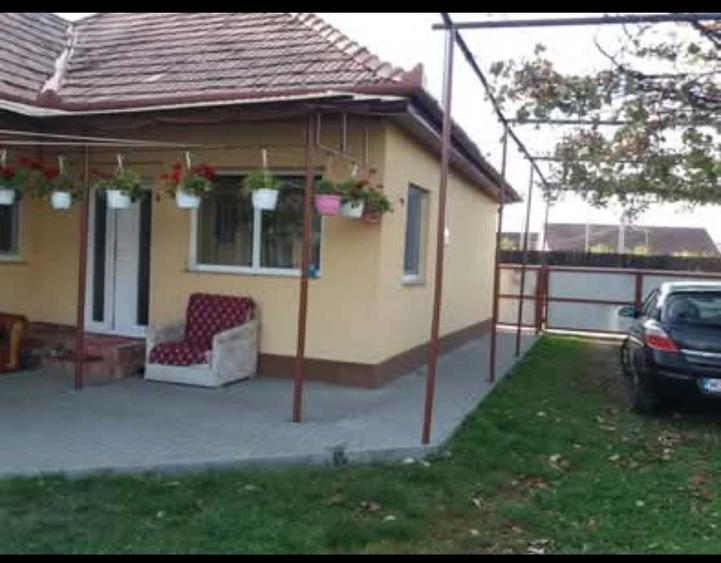 Casă cu 3 camere în Central