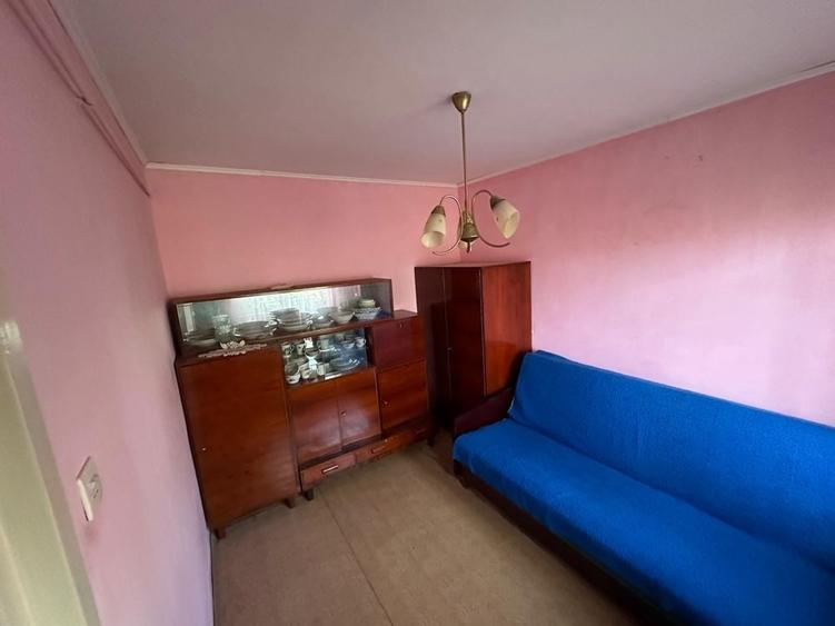 Apartament cu 2 camere semidecomandat în Nufărul