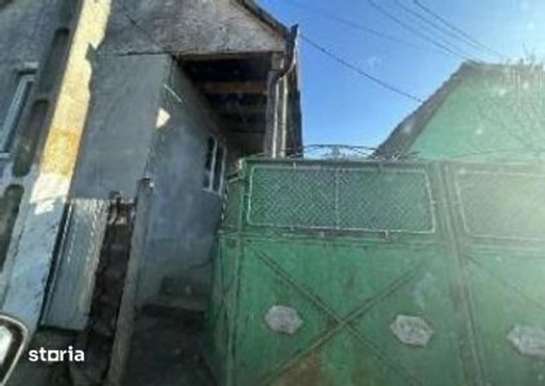 Casă cu 2 camere cu Teren 220 Mp în Bahnea