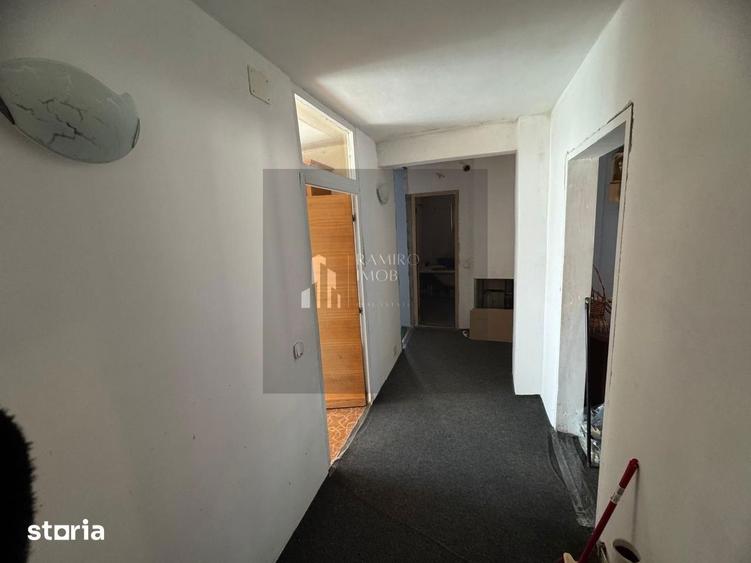 Apartament cu 4 camere decomandat în Central