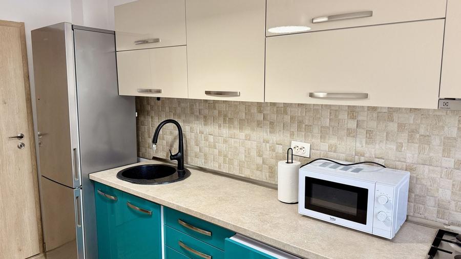 Apartament cu 2 camere decomandat, mobilat în Păcii