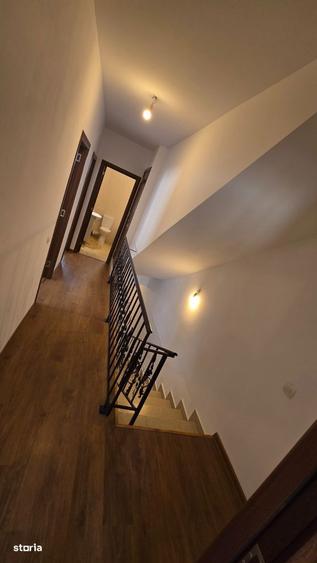 Casă cu 4 camere cu Teren 162 Mp în Central