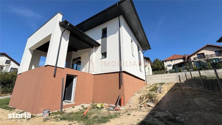 Casă cu 4 camere cu Teren 550 Mp în Valea Borcutului