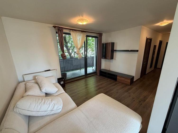 Apartament cu 2 camere semidecomandat, mobilat în Grigorescu