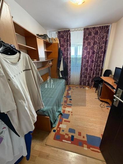 Apartament cu 3 camere decomandat, mobilat în Berceni