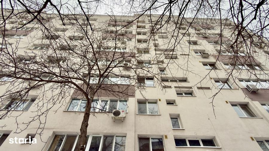 Apartament cu 2 camere semidecomandat în Militari
