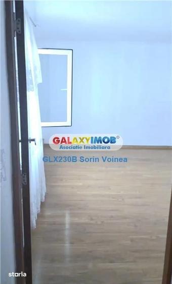Casă cu 8 camere cu Teren 30 Mp în Chitila
