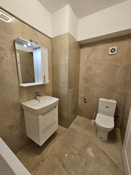 Apartament cu 2 camere semidecomandat, mobilat în Viilor