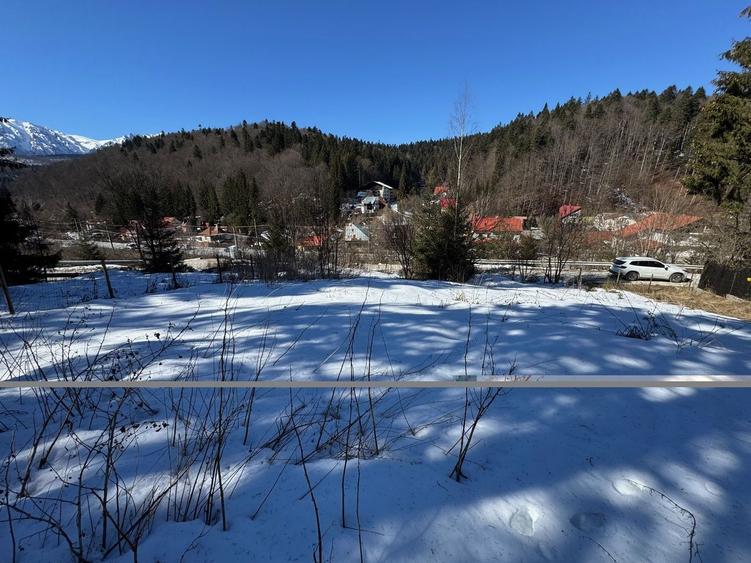 Teren Construcții intravilan de 1664 mp, în Central