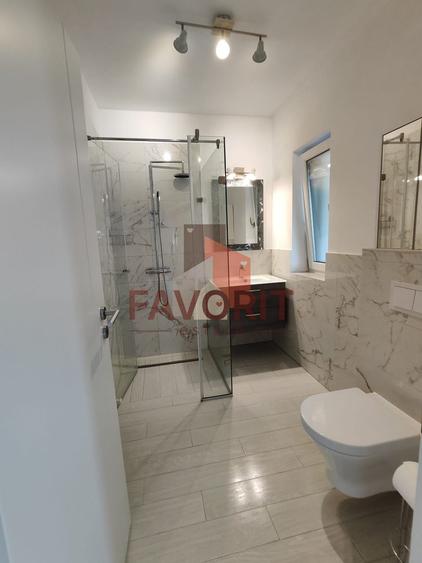 Duplex cu 4 camere cu Canalizare în Dumbrăvița