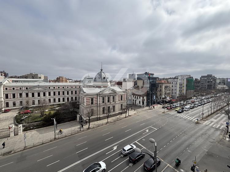 2 camere ultracentral cu vedere deschisă – Universitate - inchiriat 500 euro - 1