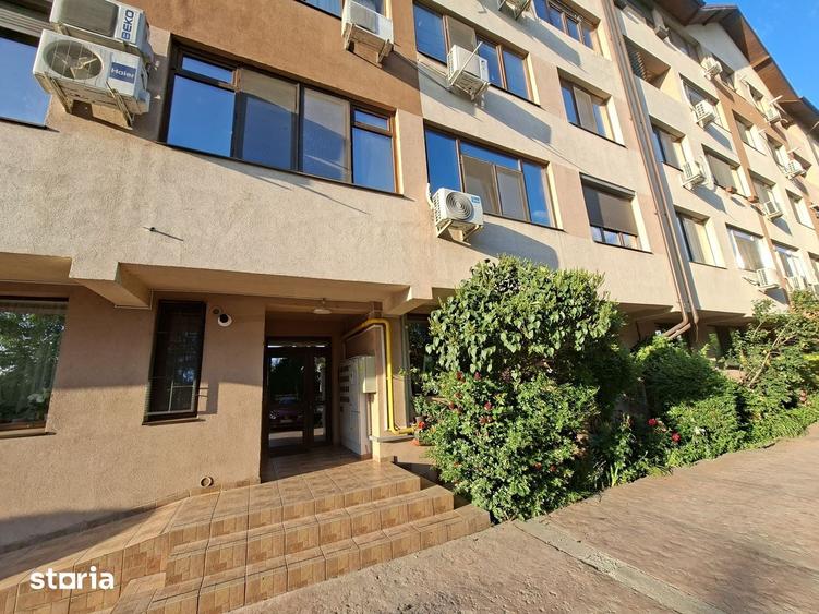 Apartament cu 2 camere semidecomandat în Apărătorii Patriei