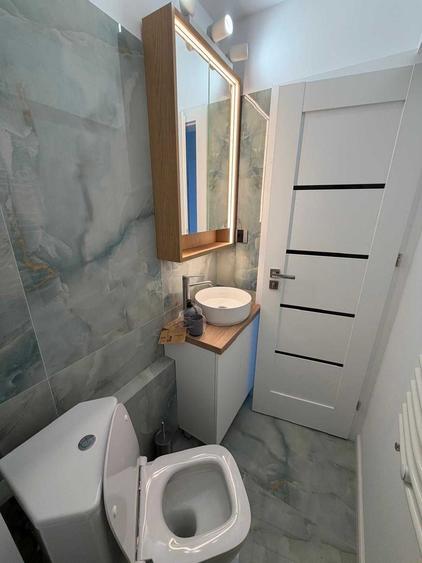 Apartament cu 3 camere decomandat în Alexandru cel Bun