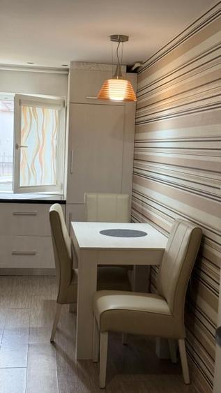 Apartament cu 3 camere decomandat, mobilat în Ștefan cel Mare