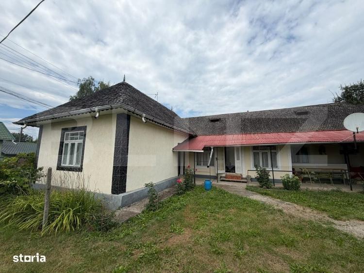 Casă cu 3 camere în Dolhești