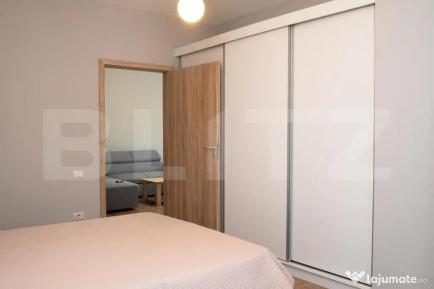 Apartament cu 3 camere decomandat în Spitalul Județean