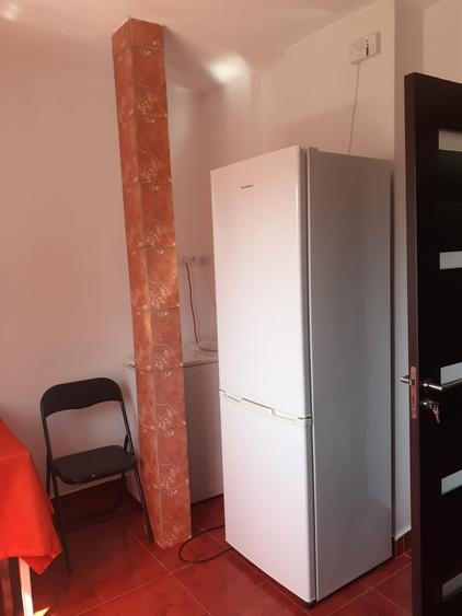 Garsonieră decomandată în 13 Septembrie