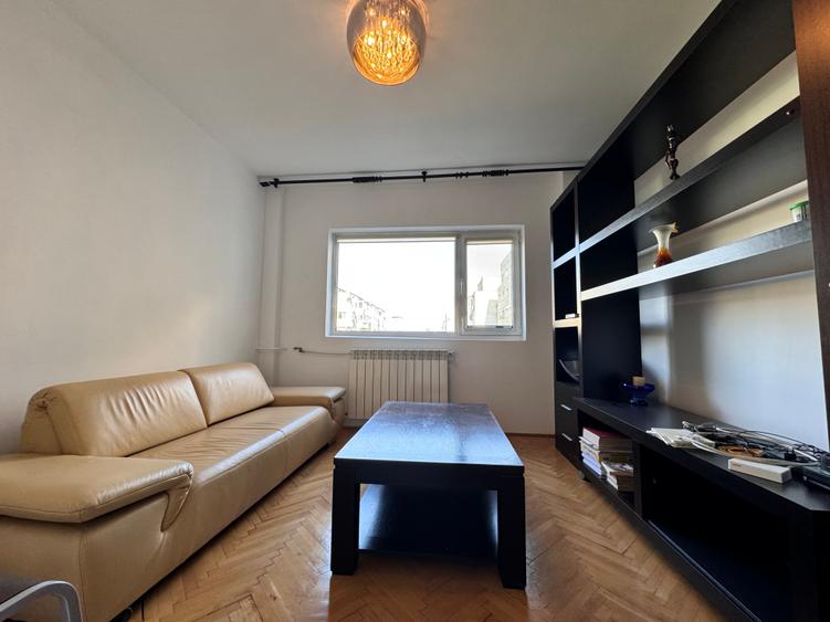Apartament cu 2 camere decomandat în Tineretului
