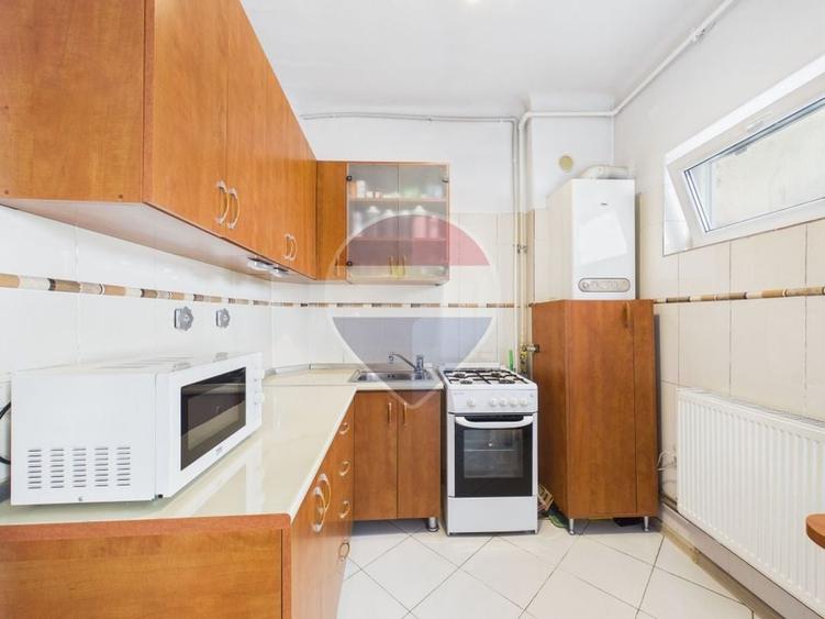 Apartament cu 2 camere semidecomandat în Cotroceni