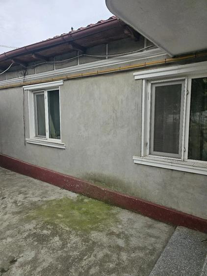 Casă cu 4 camere cu Teren 301 Mp în Faleza Nord