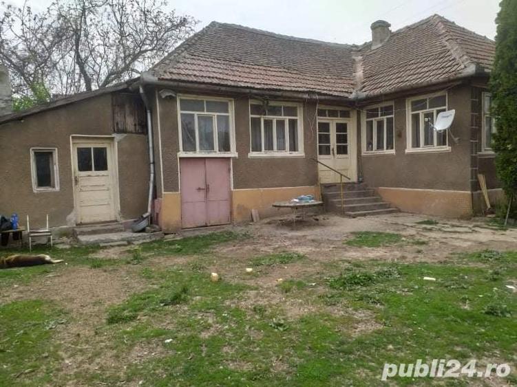 Casă cu 3 camere în Păuliș