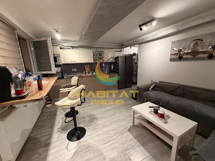 Apartament cu 3 camere decomandat, mobilat în Sud