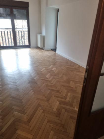 Apartament 3 camere bld Uniri Alba Iulia - 2