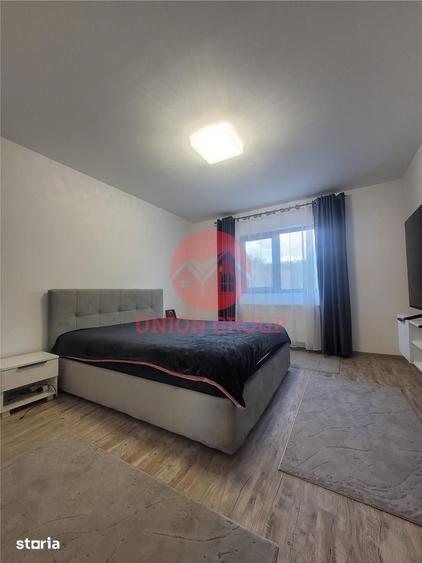 Casă cu 4 camere cu Teren 500 Mp în Castelu