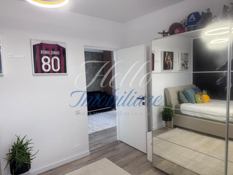 Apartament cu 3 camere semidecomandat în Dâmbul Rotund