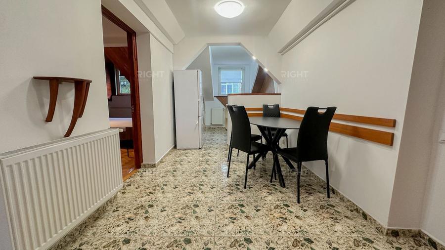 Apartament cu 2 camere decomandat, mobilat în Central