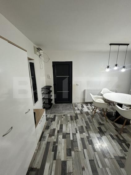Apartament cu 2 camere semidecomandat, mobilat în Carei